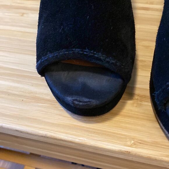 Lucky Brand suede platform wedge - Picture 5 of 6